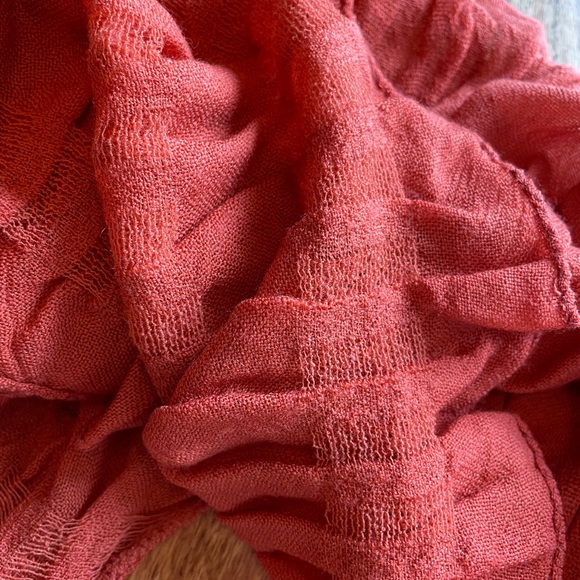 Claudia Nichole Ruffled Textured Scarf - Picture 8 of 10